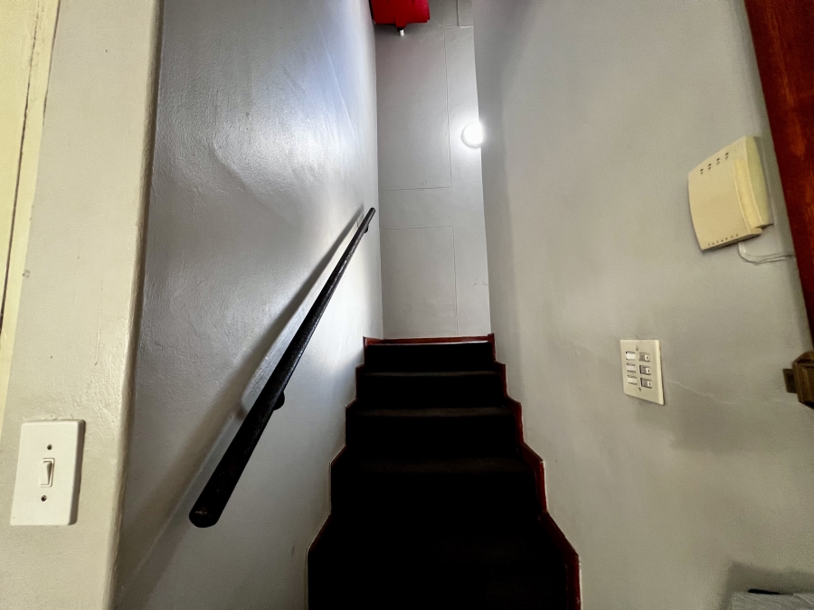 2 Bedroom Property for Sale in Table View Western Cape